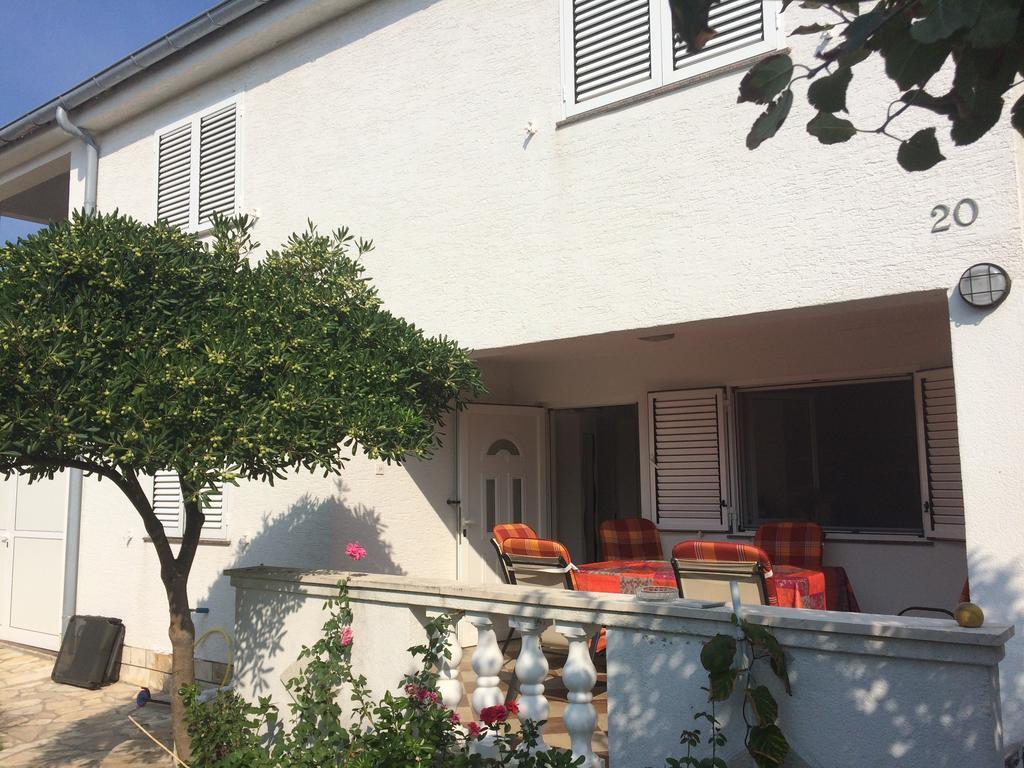 Dragica Apartments Vrsi Exterior foto